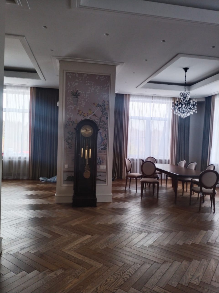 Напольные часы Columbus CL9059 в интерьере заказчика.jpg